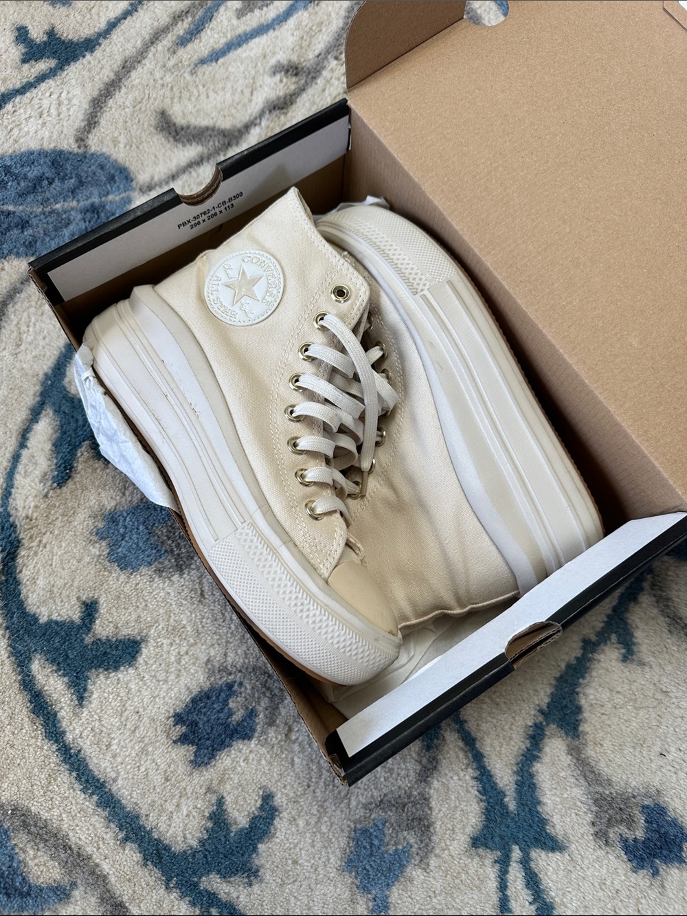 Converse move high top ivory and gold